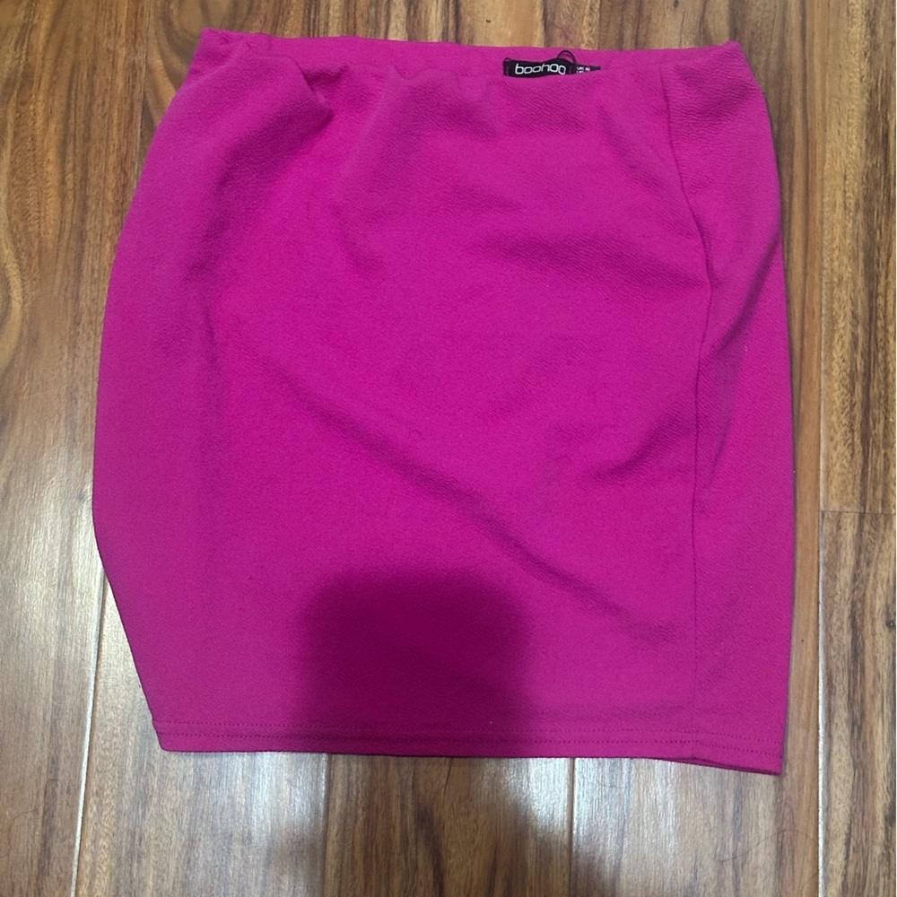 NWT Boohoo Fuchsia pink bodycon mini Skirt